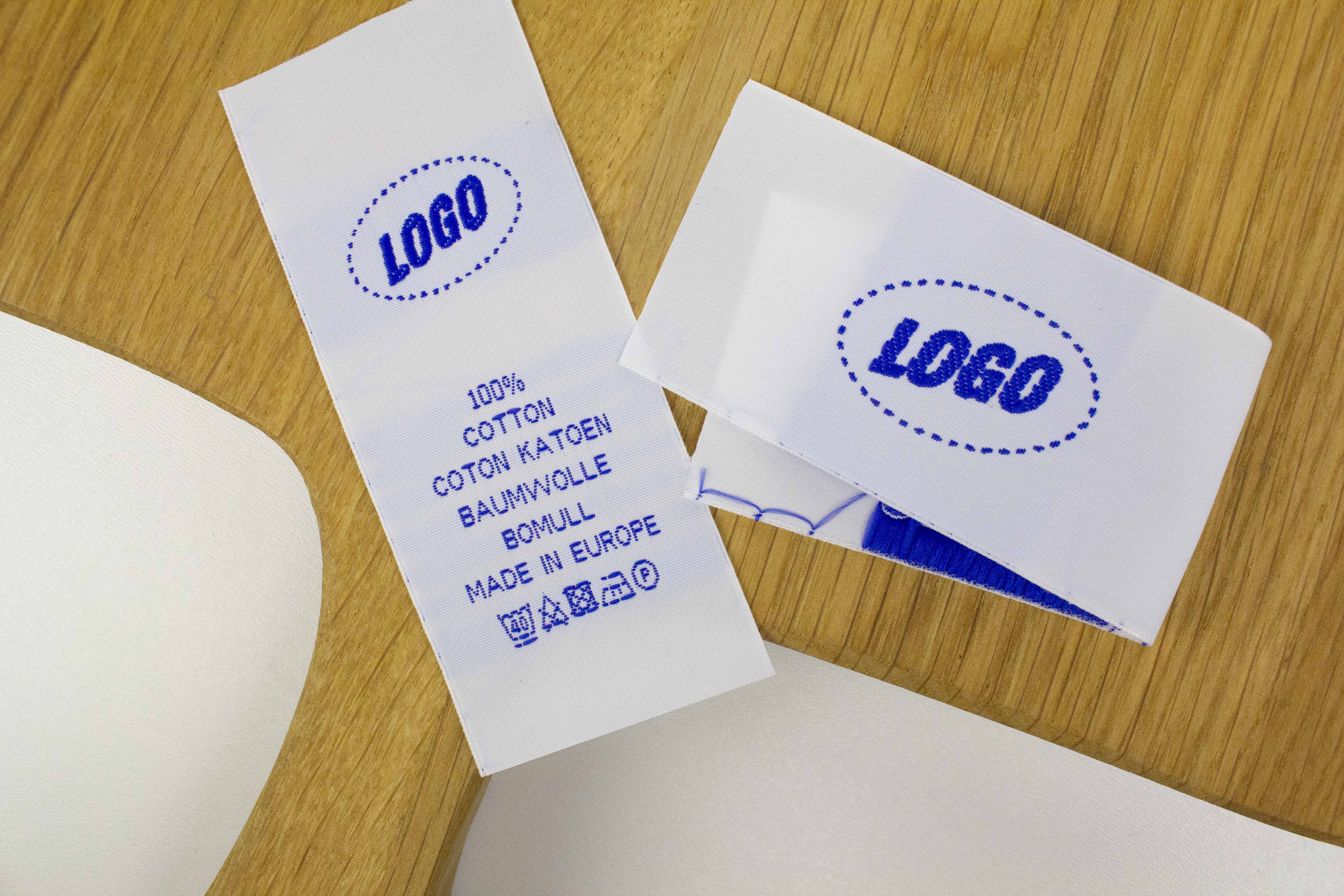 Label met logo Nominette