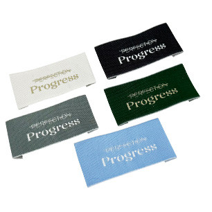 Étiquettes à coudre “Perfection Progress”