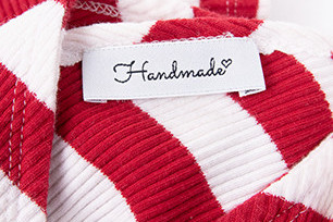 Étiquettes à coudre “Handmade” Étiquettes à coudre “Handmade”
