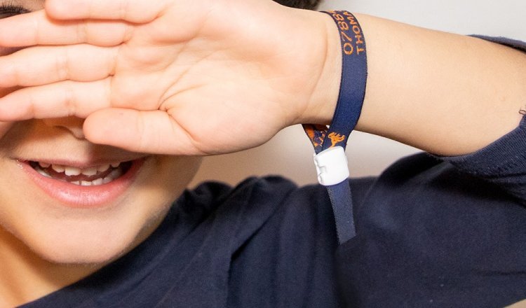 Bracelets textile pour enfants, customiser en ligne avec Nominette, France